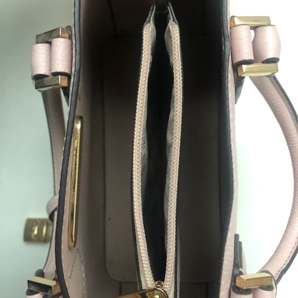 EUC Michael Kors Handbag - Picture 4 of 8